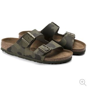New Birkenstock Camouflage Arizona Size 7 Narrow to Normal Width